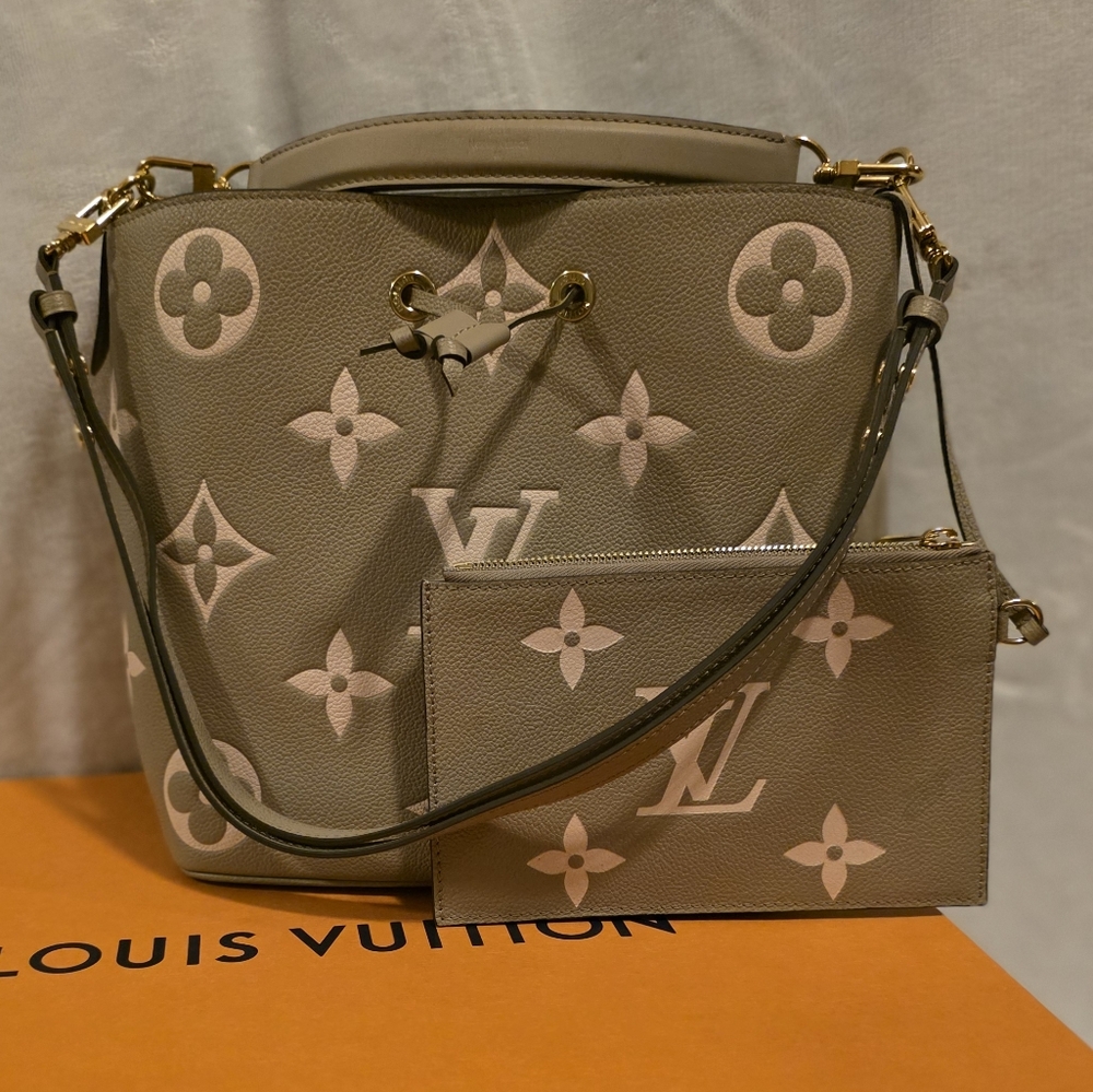 Louis Vuitton Beige and Pink Monogram Shoulder Bag